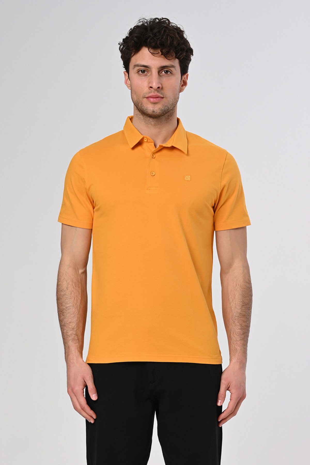 Vav Tasarım Punto Baskılı Pamuk Polo Yaka Hardal T-shirt 23'